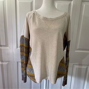 Free People Sweatshirt with Sweater material on arms and sides SZ SP